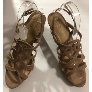 Naturalizer Cameron 10W NWT Sandel Heels Ladies Shoes 4" Heel BRAND NEW